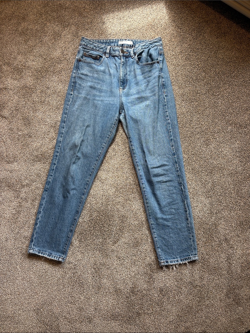 Garage Women's Straight-Leg Jeans in Light Blue Wash